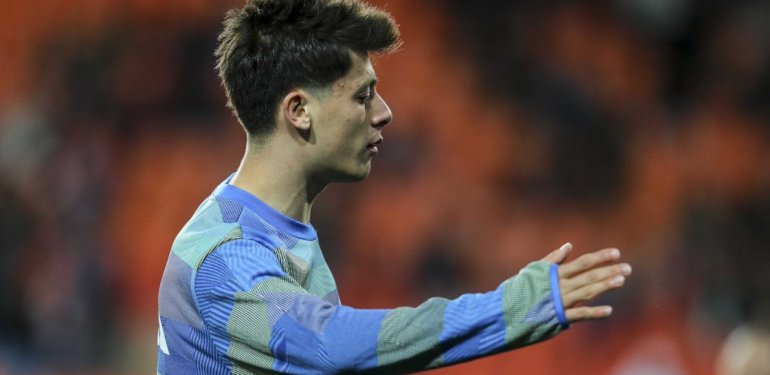 Arda Güler takım yemeğini terk etti