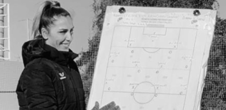 Eski milli kadın futbolcu Nurcan Çelik hayatını kaybetti