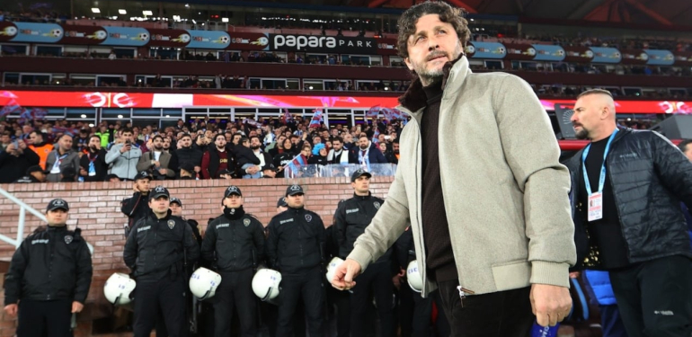 Fatih Tekke deplasmanda daha fazla puan topladı