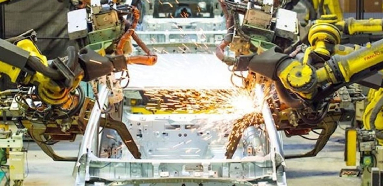 Otomobil devinde sert fren: 20 bin kişiyi işten çıkaracak