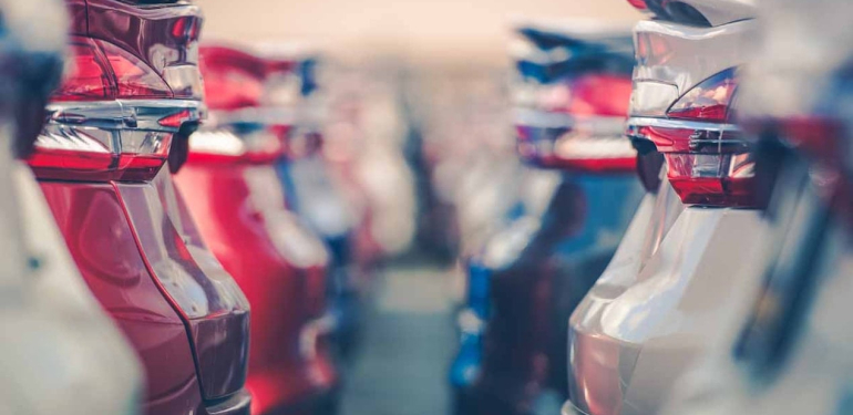 Rakibini 5 puanla geçti, tam 8 yıl sonra yılın otomobili oldu!